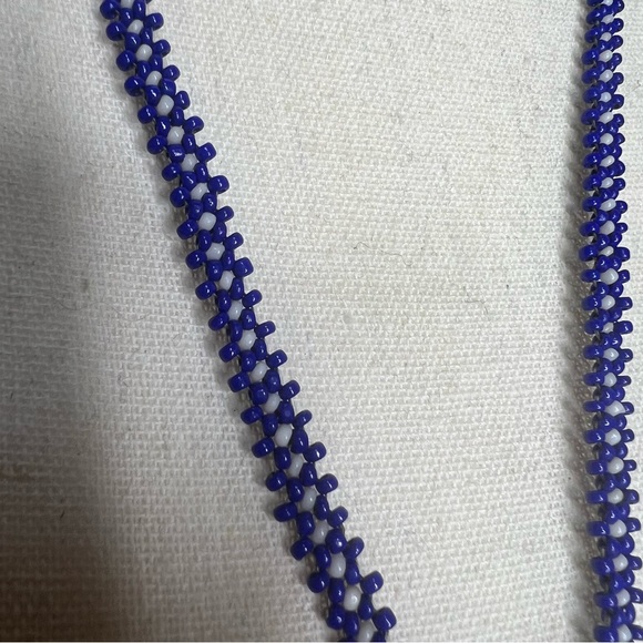 VTG Native American style seed bead beaded necklace on leather backed pendant - Picture 7 of 14